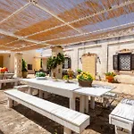 Casal Del Borgo 5 بيت للعطل أوستوني