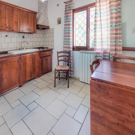 1 Bedroom Cozy In *