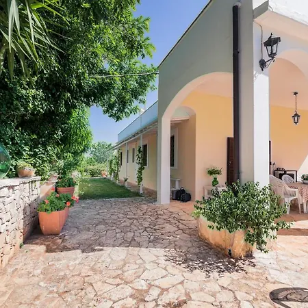 1 Bedroom Cozy In Holiday home